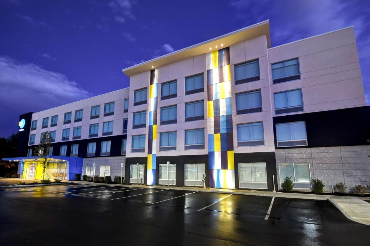 Hotel Tru By Hilton Concord, Nh Exteriér fotografie
